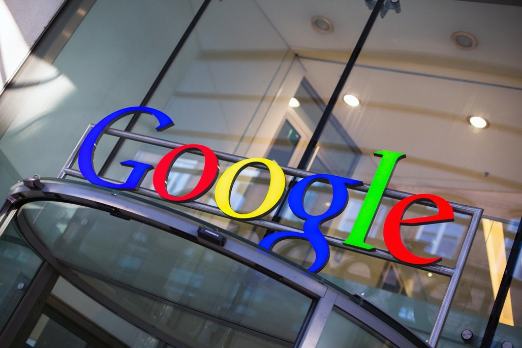     !      Google
