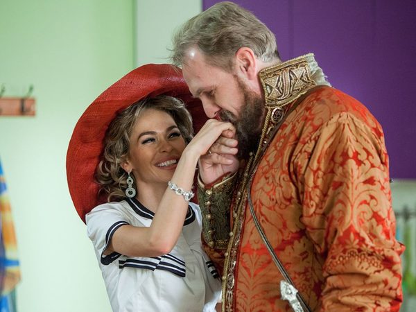 Смотреть Универ Серия Про Новый Год