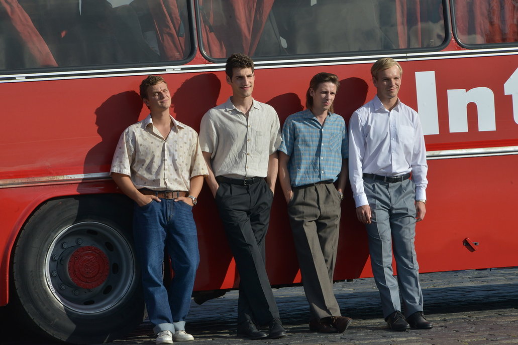 10 лет длиною в дружбу: съемки сериала «СССР» 10 лет длиною в дружбу: съемки сериала «СССР»