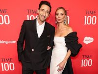 Time 100:  ,     