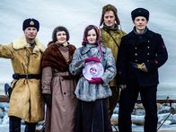Тихон Жизневский, Роман Евдокимов, Ксения Трейстер и Виктор Добронравов снимаются в историческом фильме «Ангелы Ладоги»