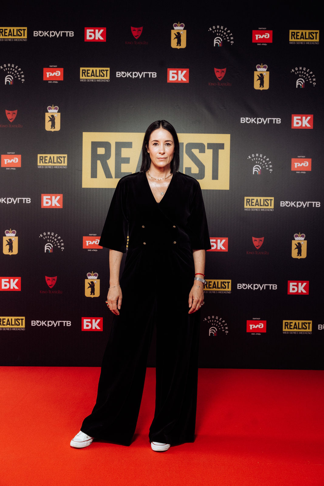 Realist Web Fest:  ,     