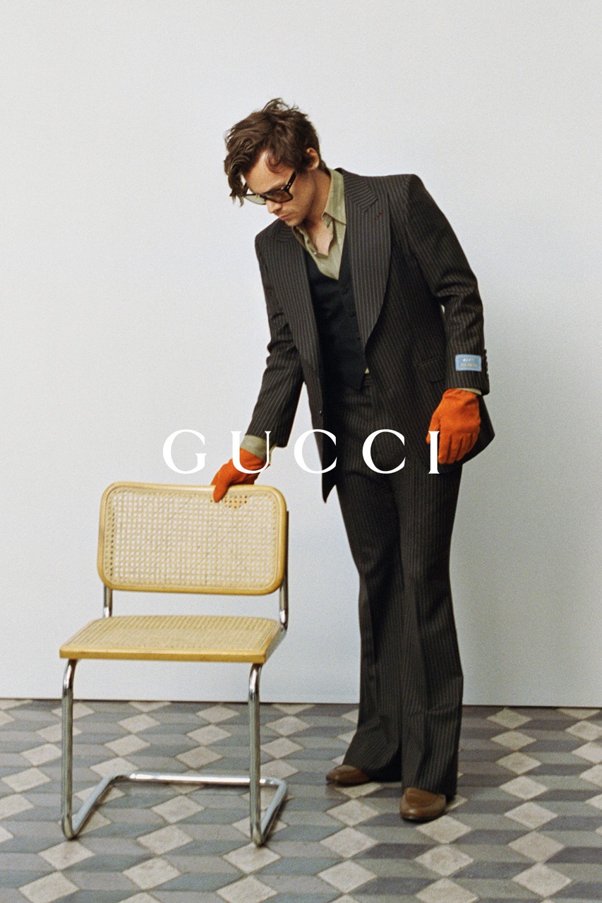    Gucci   