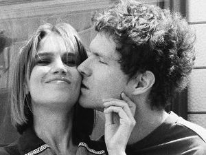 «Муж научил меня искать баланс»: Дарья Мельникова о третьем ребёнке и перерывах в работе