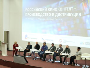    Ը      -  