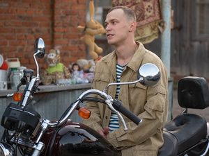 Сериал «Мир! Дружба! Жвачка!» с Юрием Борисовым выходит 23 апреля