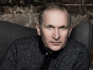 Федор Добронравов уволился из Театра Сатиры