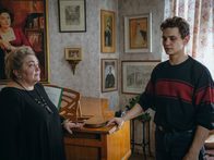 Слава Копейкин опаздывает на занятия по вокалу в тизере «Детей перемен»