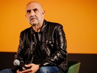 «Люди теперь меня бесят гораздо меньше»: Гаспар Ноэ рассказал о пережитом кровоизлиянии в мозг
