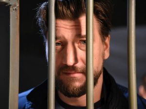 Завершились съёмки «Рикошета» с Александром Устюговым и Ингрид Олеринской