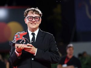 ����� ���� ���� ���� �� ��������� �� ������������ �������������
