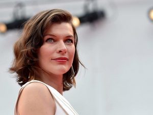 Милла Йовович призналась, что сделала аборт