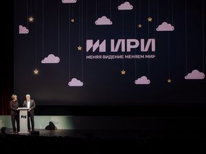 Яна Студилина жалаңаш