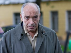 Светлана Немоляева расплакалась, увидев Валентина Гафта в инвалидной коляске