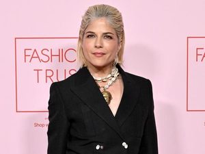 Fashion Trust Awards:  ,     