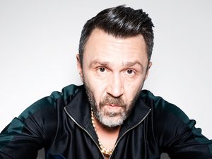 «Не со зла она, просто хитро**пая»: Сергей Шнуров посвятил стихи Ксении Собчак