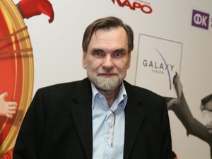      2. 