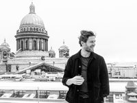 Джеймс Нортон: «Эмоции, уверен, делают нас сильнее» 
фотографии