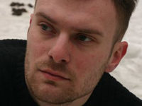 Никита Емшанов: "Моя работа - играть заданную роль, а не заниматься политическими вопросами" 
фотографии