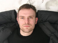 Никита Емшанов: "Моя работа - играть заданную роль, а не заниматься политическими вопросами" 
фотографии