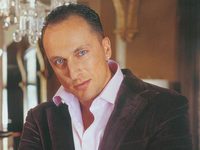 Дмитрий Нагиев: «Я фарцевал на питерской «Галёре»!» 
фотографии