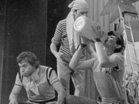 "Опасные приключения доктора Айболита": Бармалей - С.Мухин, Левый - О.Коропов, Правый - С.Реммех.
