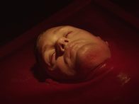 «Бесконечный бассейн». Трейлер на английском языке